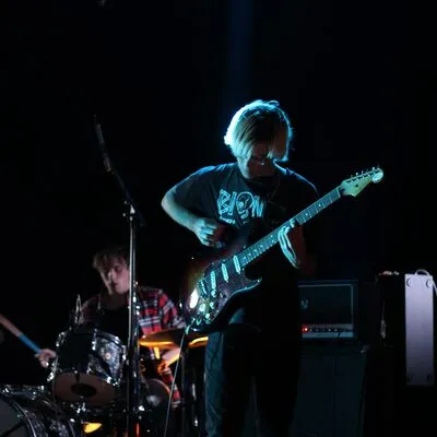 Playing guitar in Snowball II